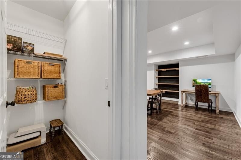 5301 Regency Lake Court Sugar Hill - 46