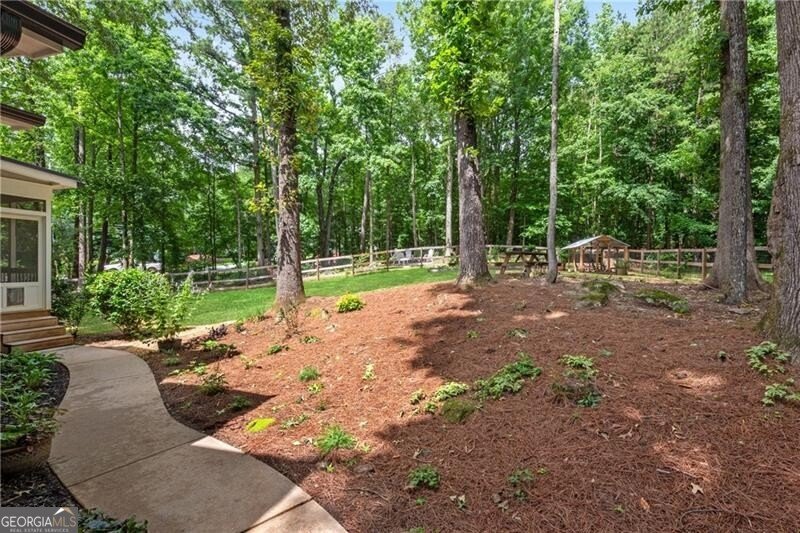 5301 Regency Lake Court Sugar Hill - 47