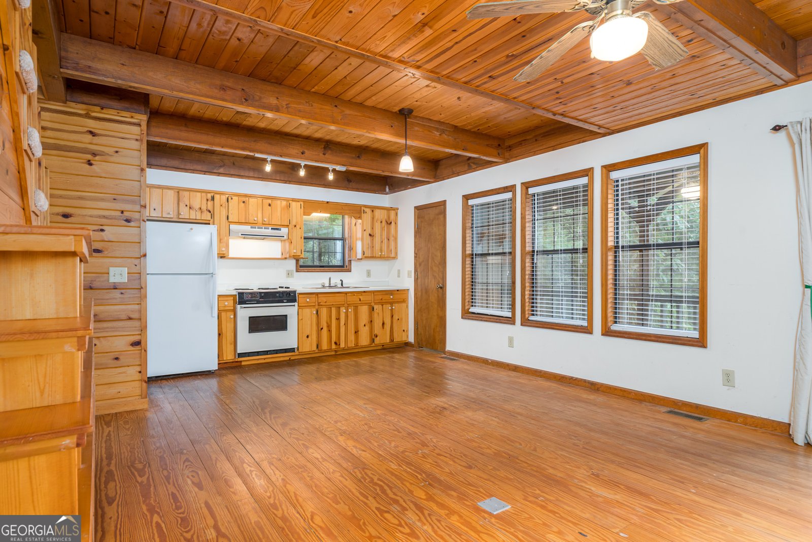 531 Wilson Mountain Road Blairsville - 33
