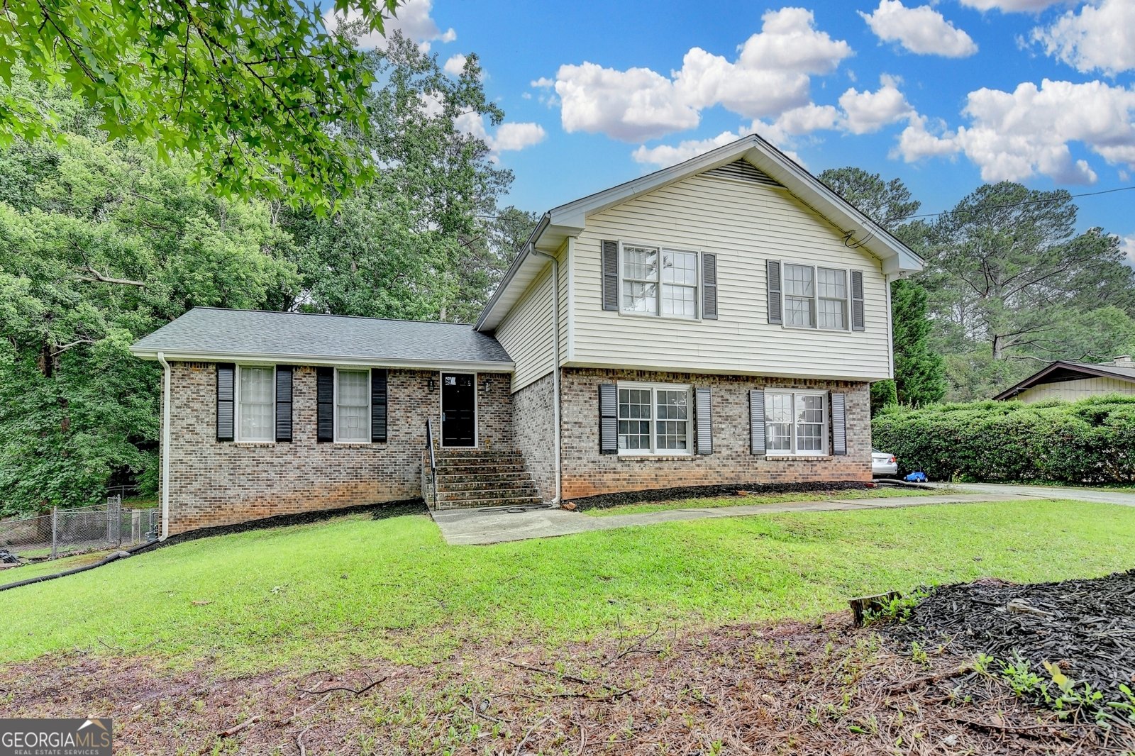 4444 Lisa Way Lilburn - 1