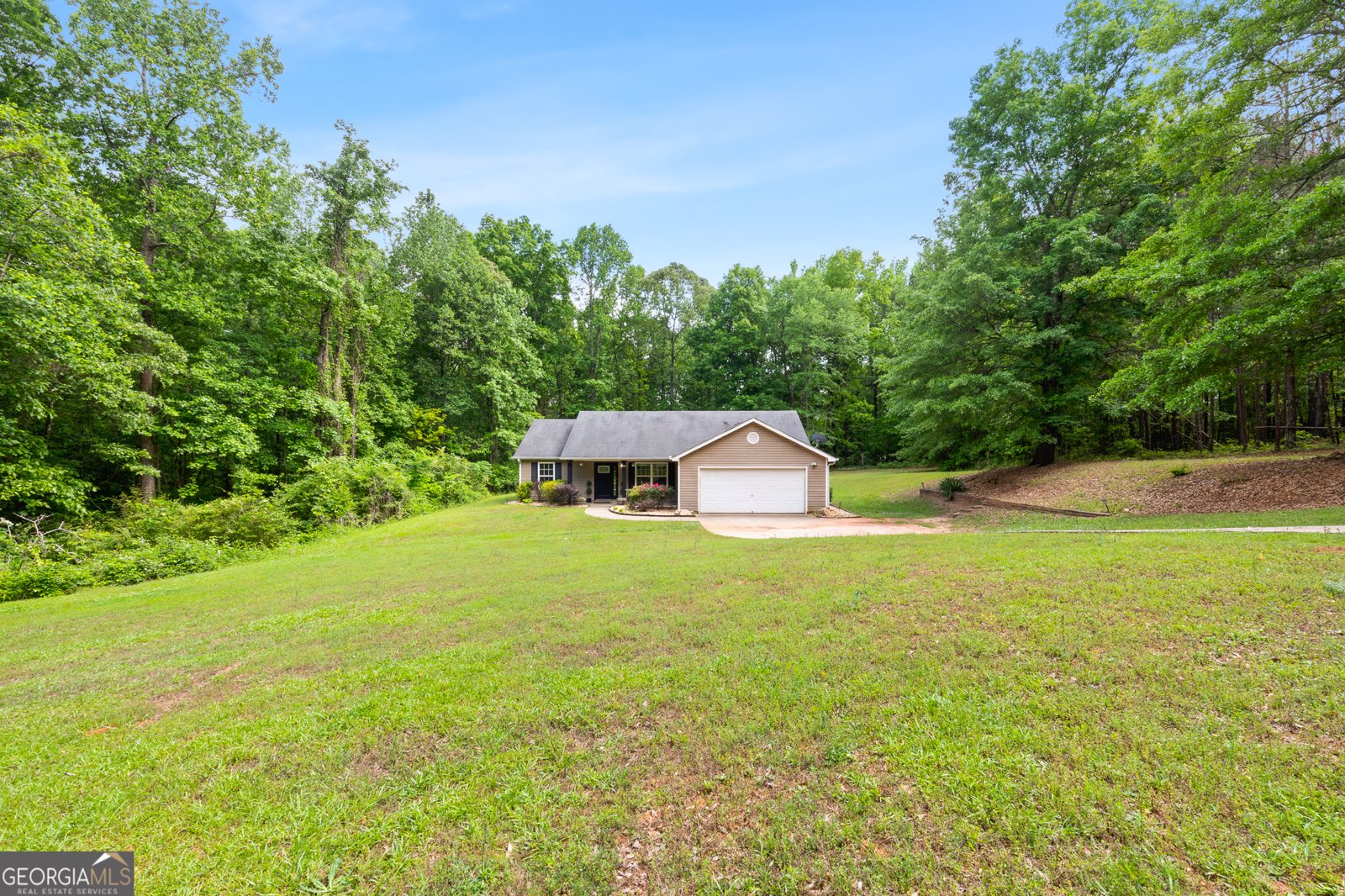 3775 Highway 16 Sharpsburg - 3