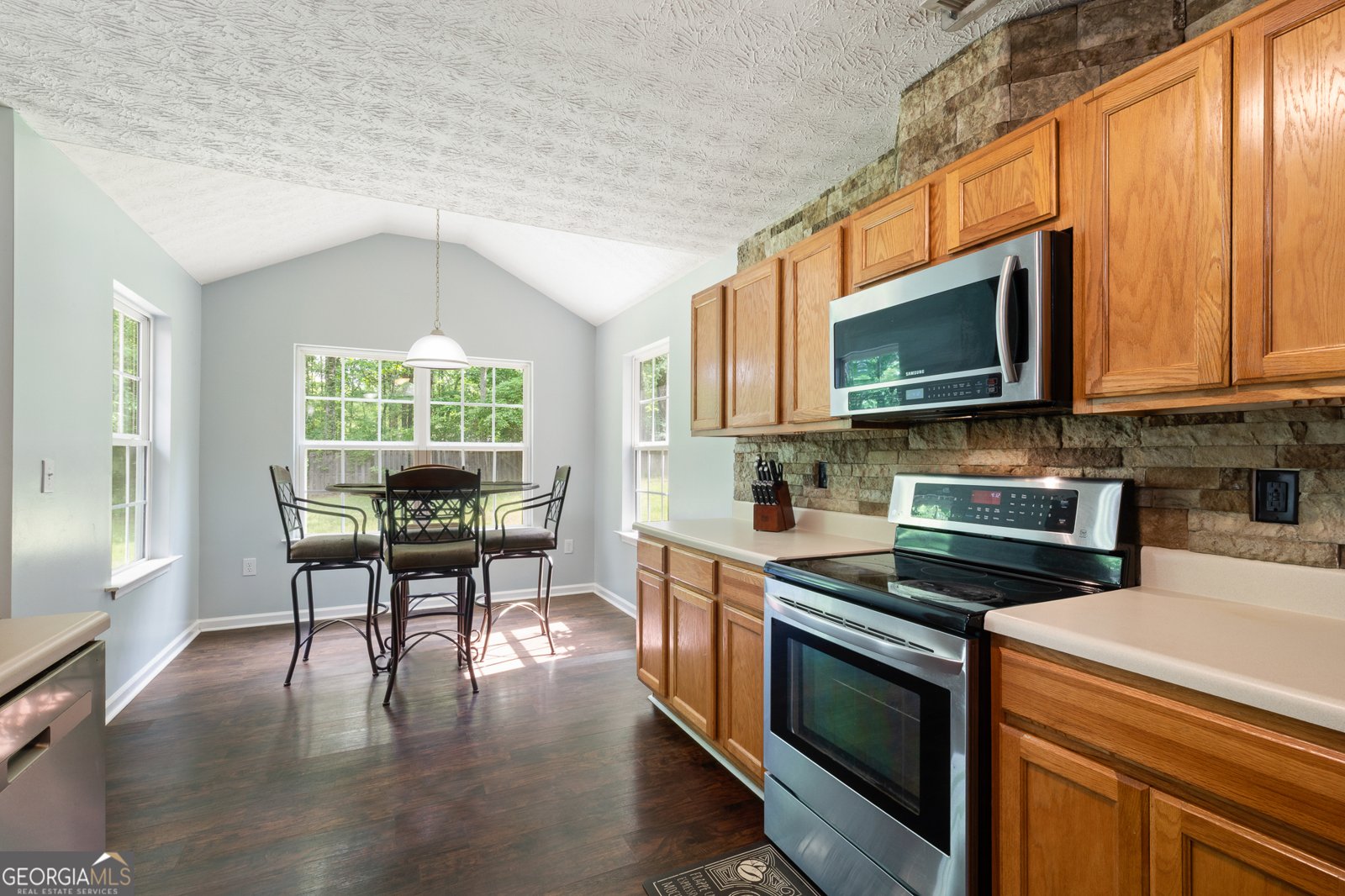 3775 Highway 16 Sharpsburg - 8