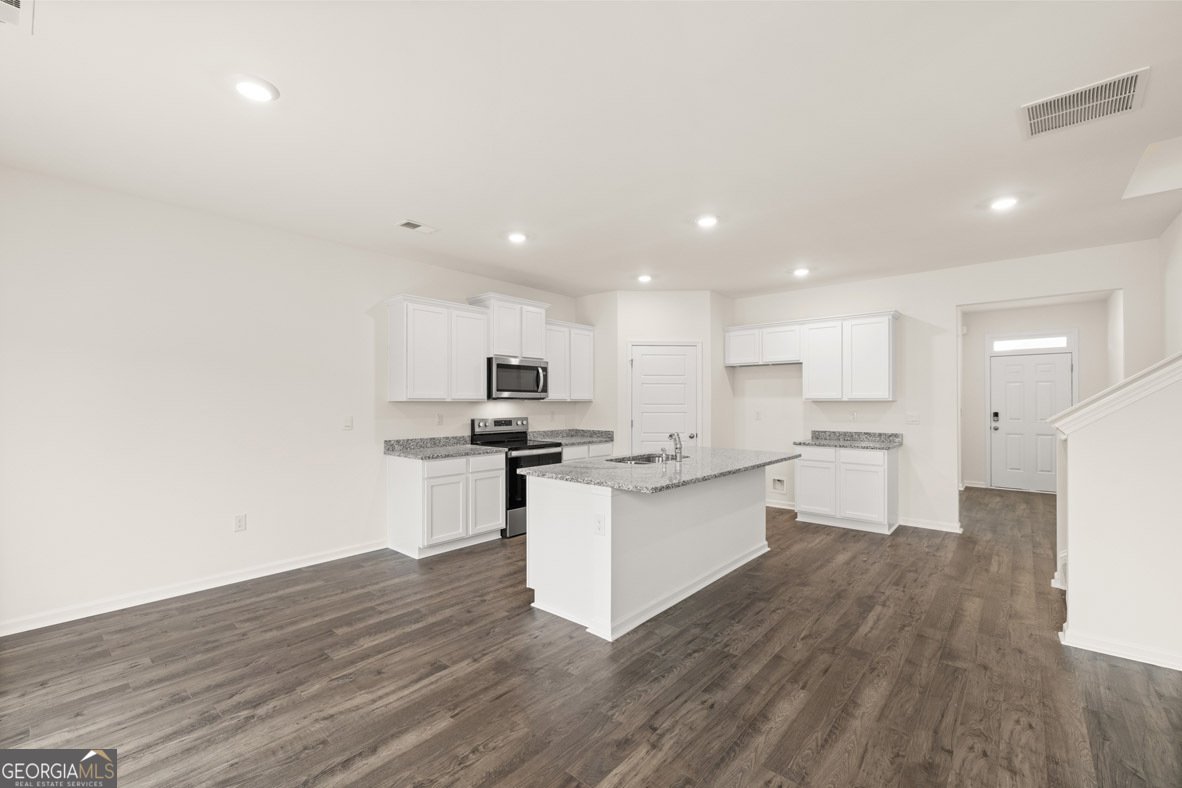 1628 PALLADIAN Drive Lithonia - 27