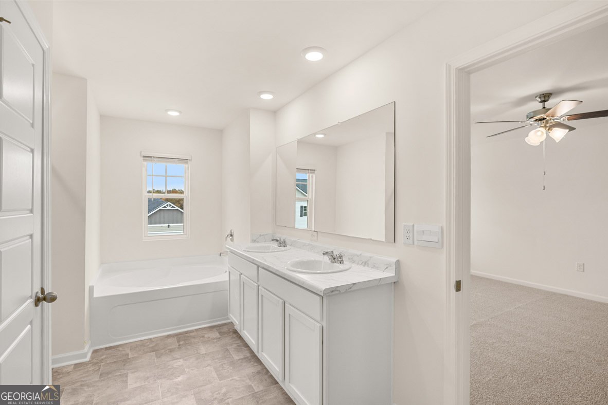 1628 PALLADIAN Drive Lithonia - 46