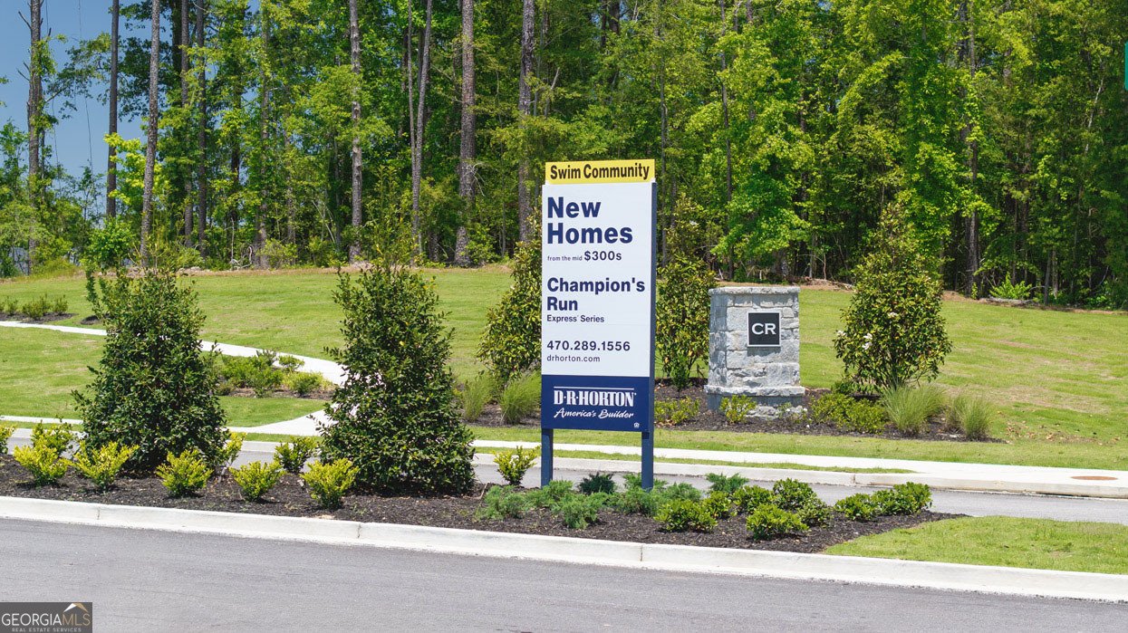 1628 PALLADIAN Drive Lithonia - 55