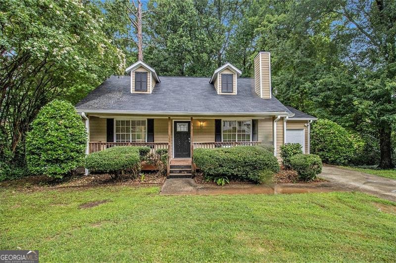 2120 GLENWOOD DOWNS Drive Decatur - 1