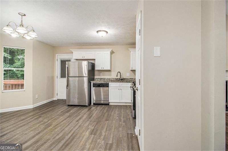 2120 GLENWOOD DOWNS Drive Decatur - 17