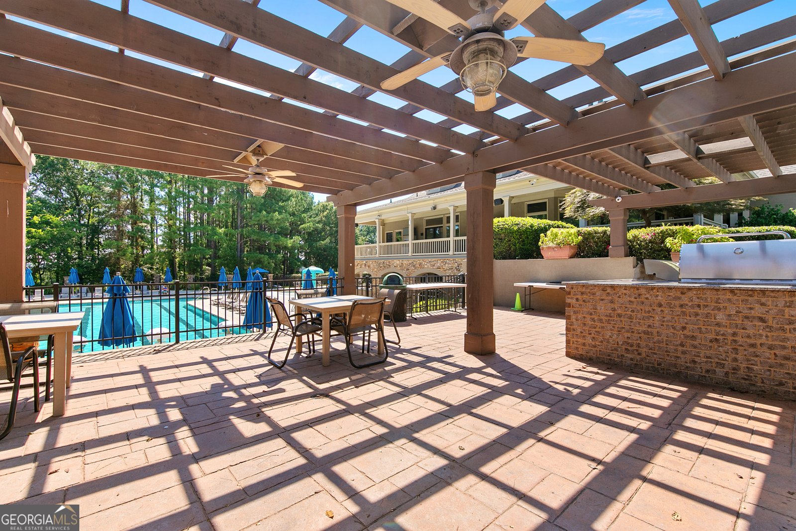 8430 Merion Drive Drive Duluth - 77