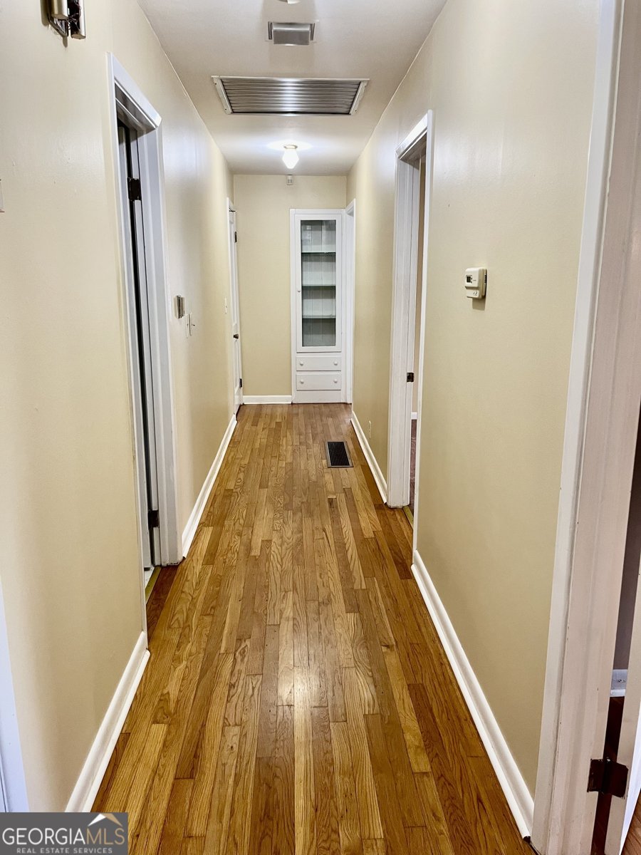 201 Glen Iris Drive Monroe - 18