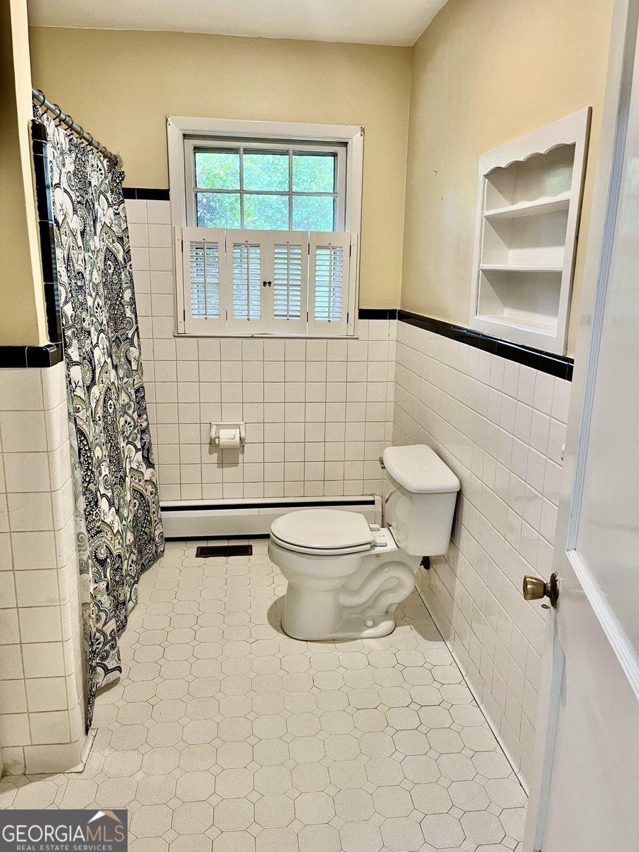 201 Glen Iris Drive Monroe - 35