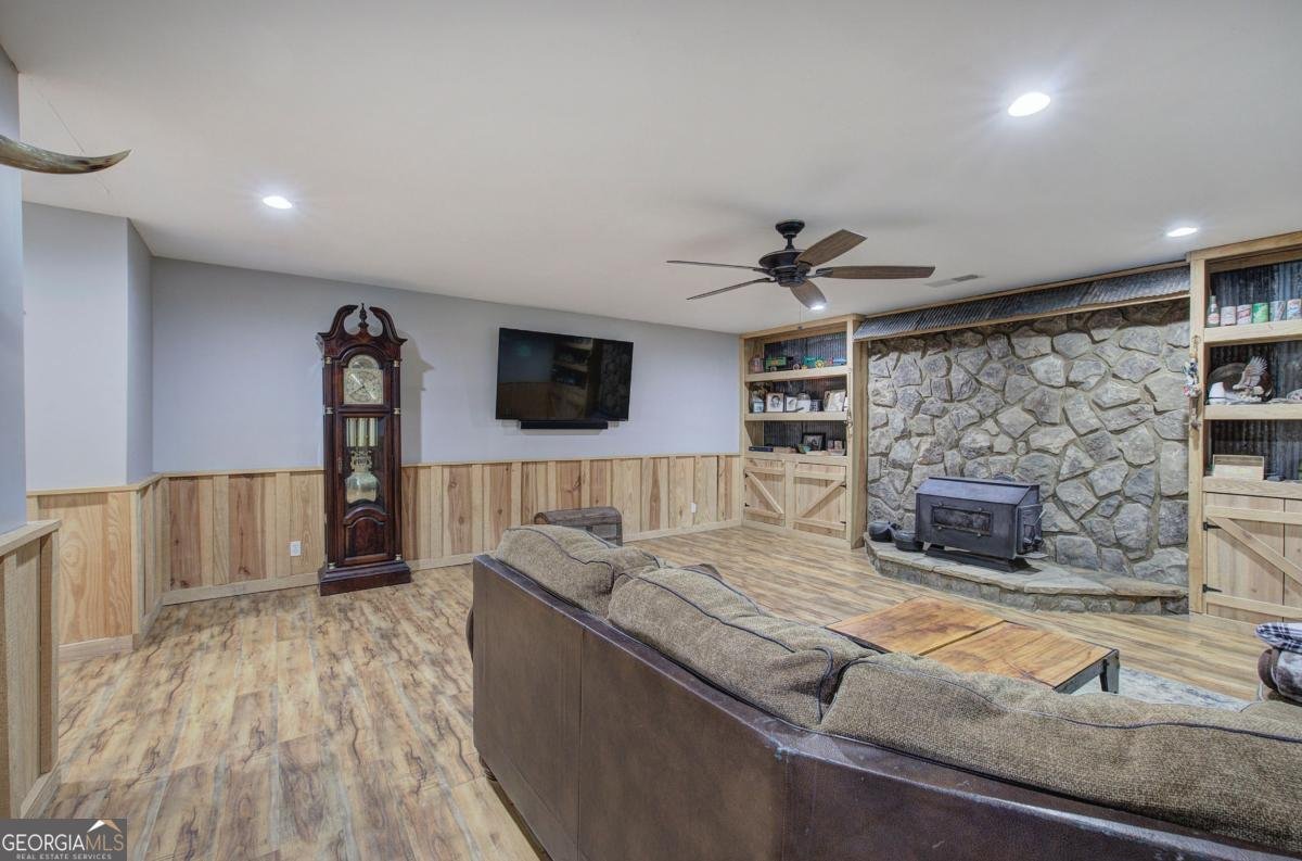 3100 Dallas Acworth Highway Dallas - 21