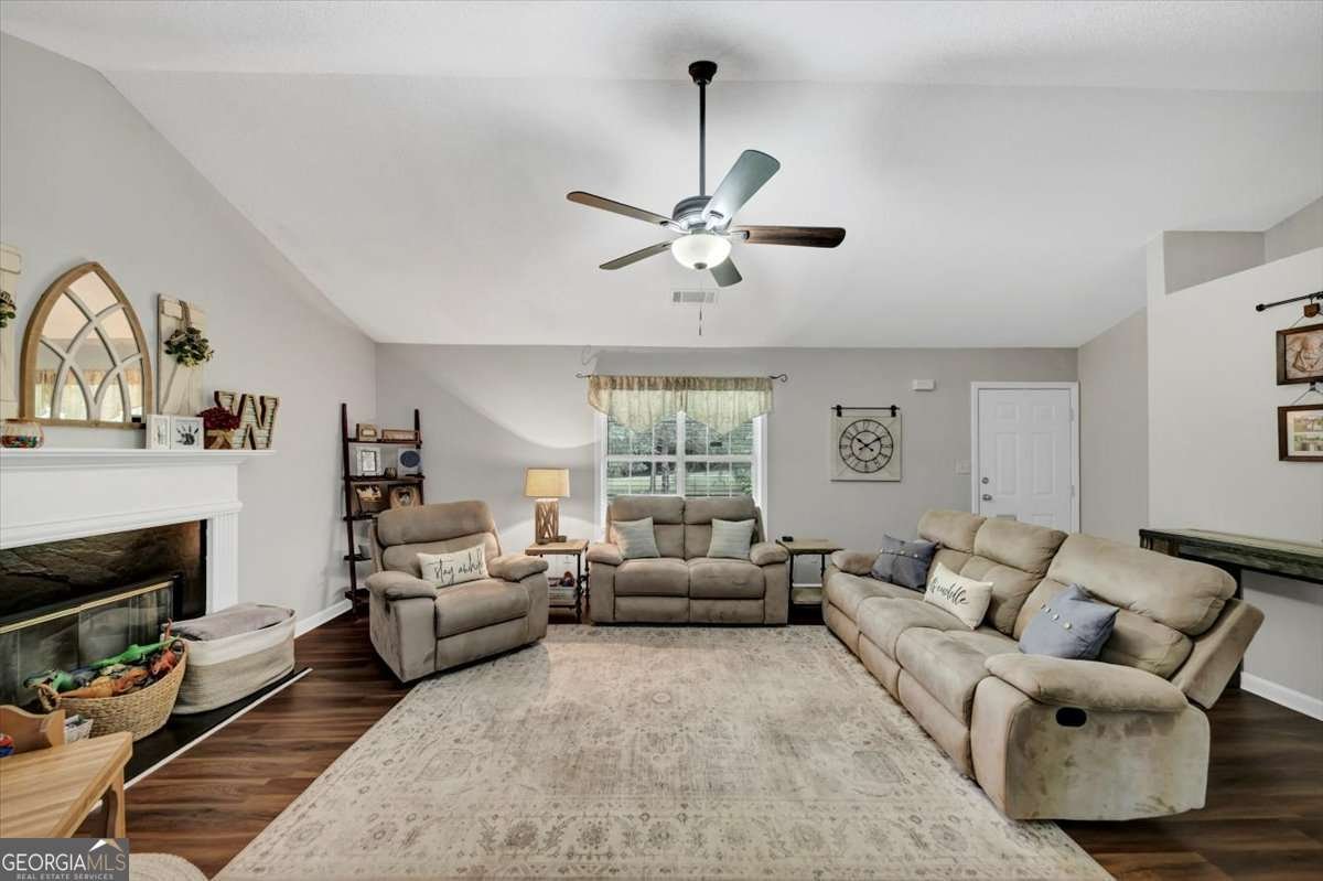1050 Birdseye View Locust Grove - 10