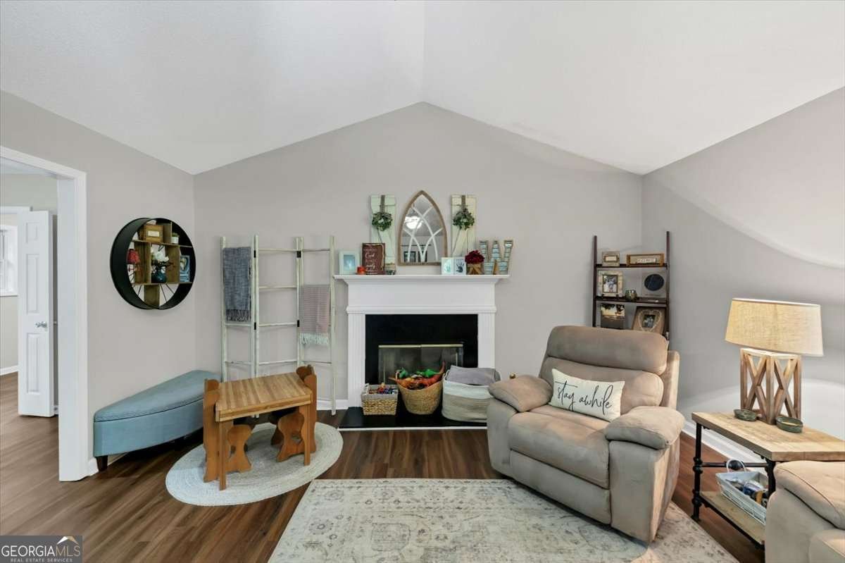 1050 Birdseye View Locust Grove - 14