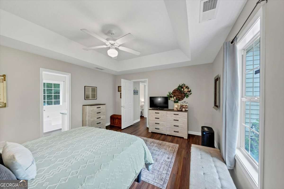 1050 Birdseye View Locust Grove - 32