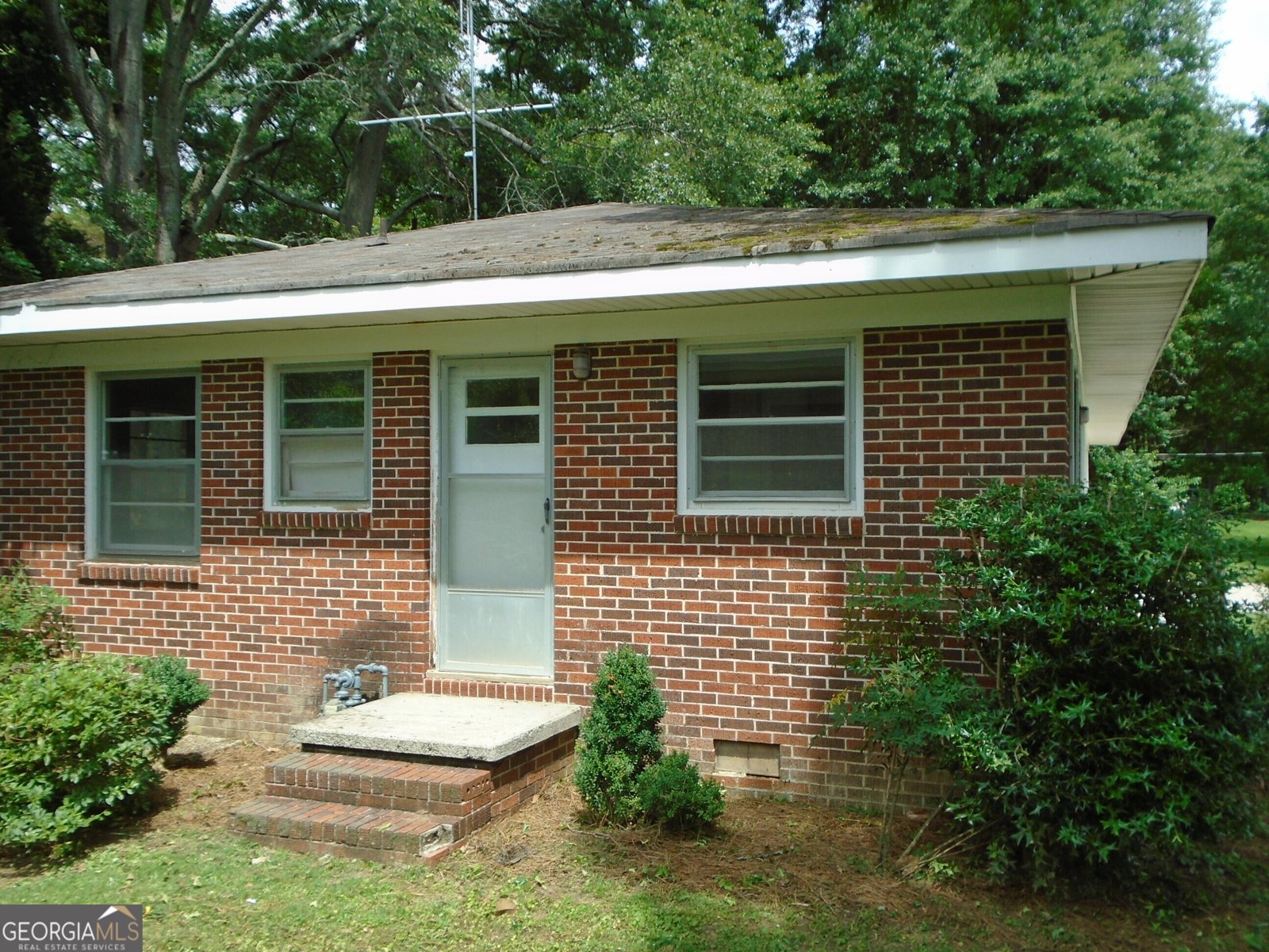 122 Houston Street Barnesville - 4