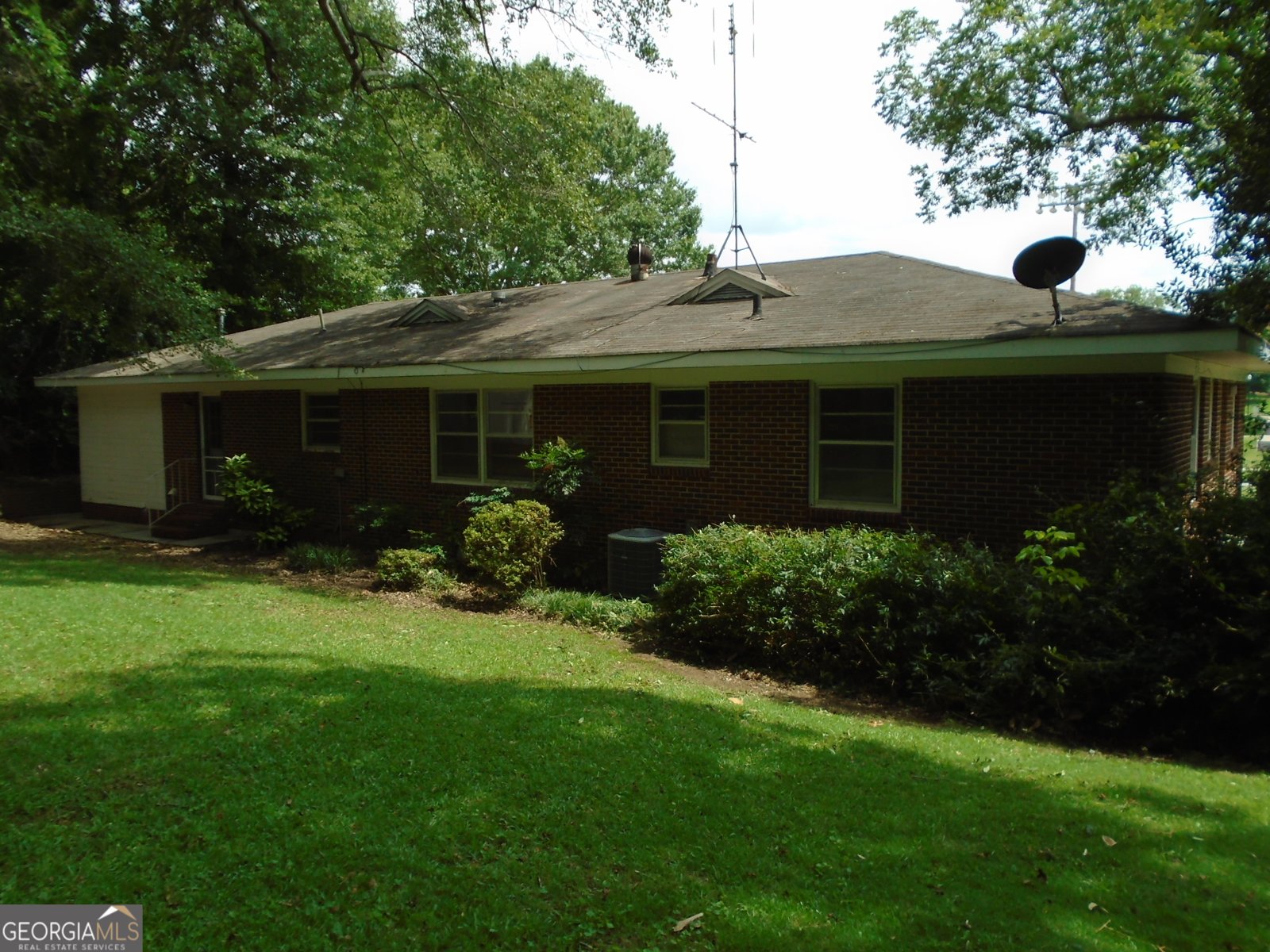 122 Houston Street Barnesville - 6