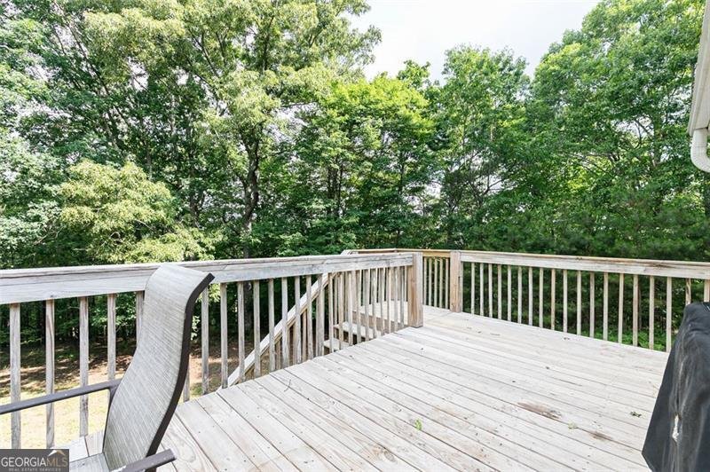 572 Clayroot Road Dallas - 27