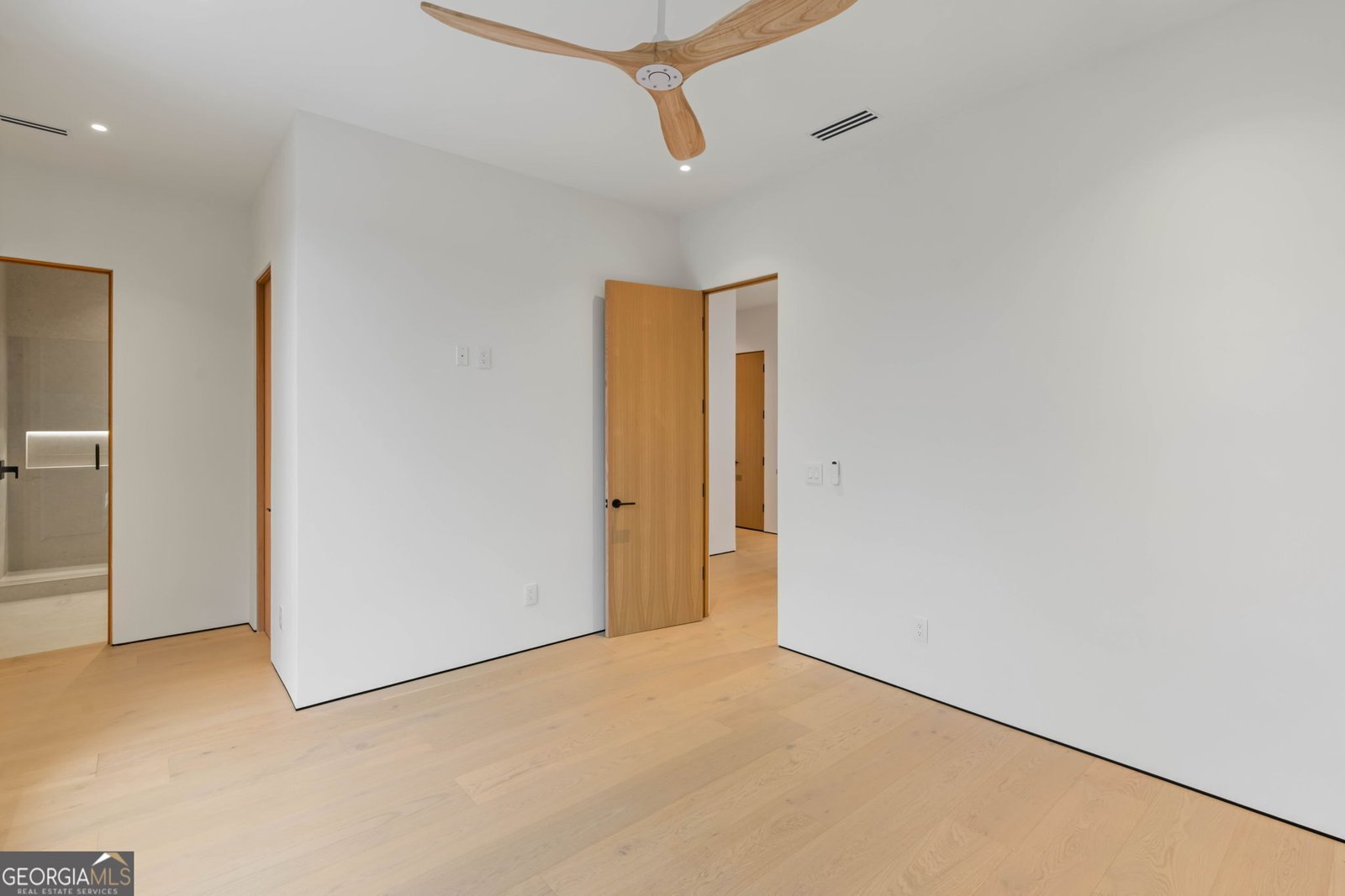 16 Bonnie Lane Sandy Springs - 55