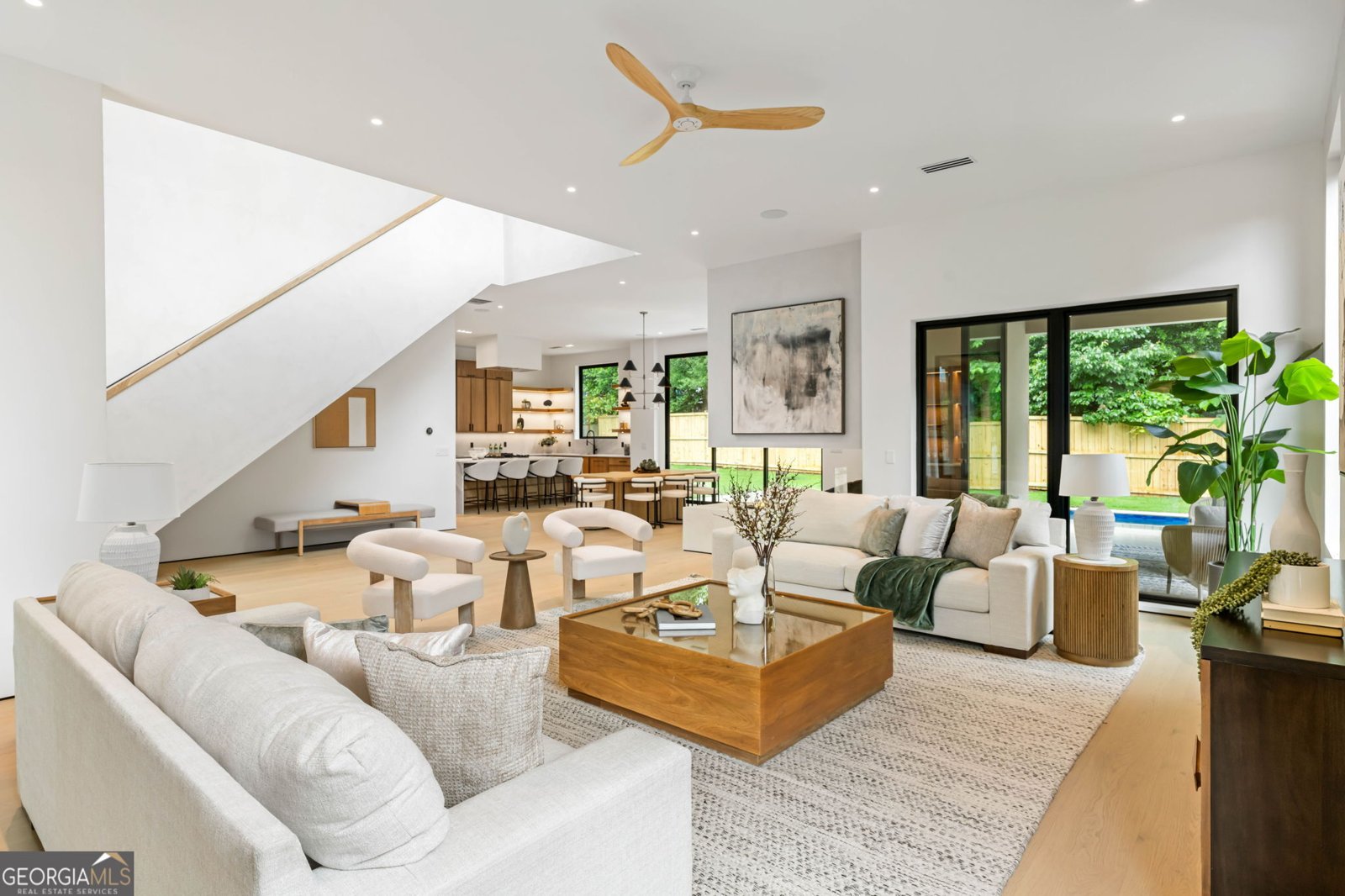 16 Bonnie Lane Sandy Springs - 9