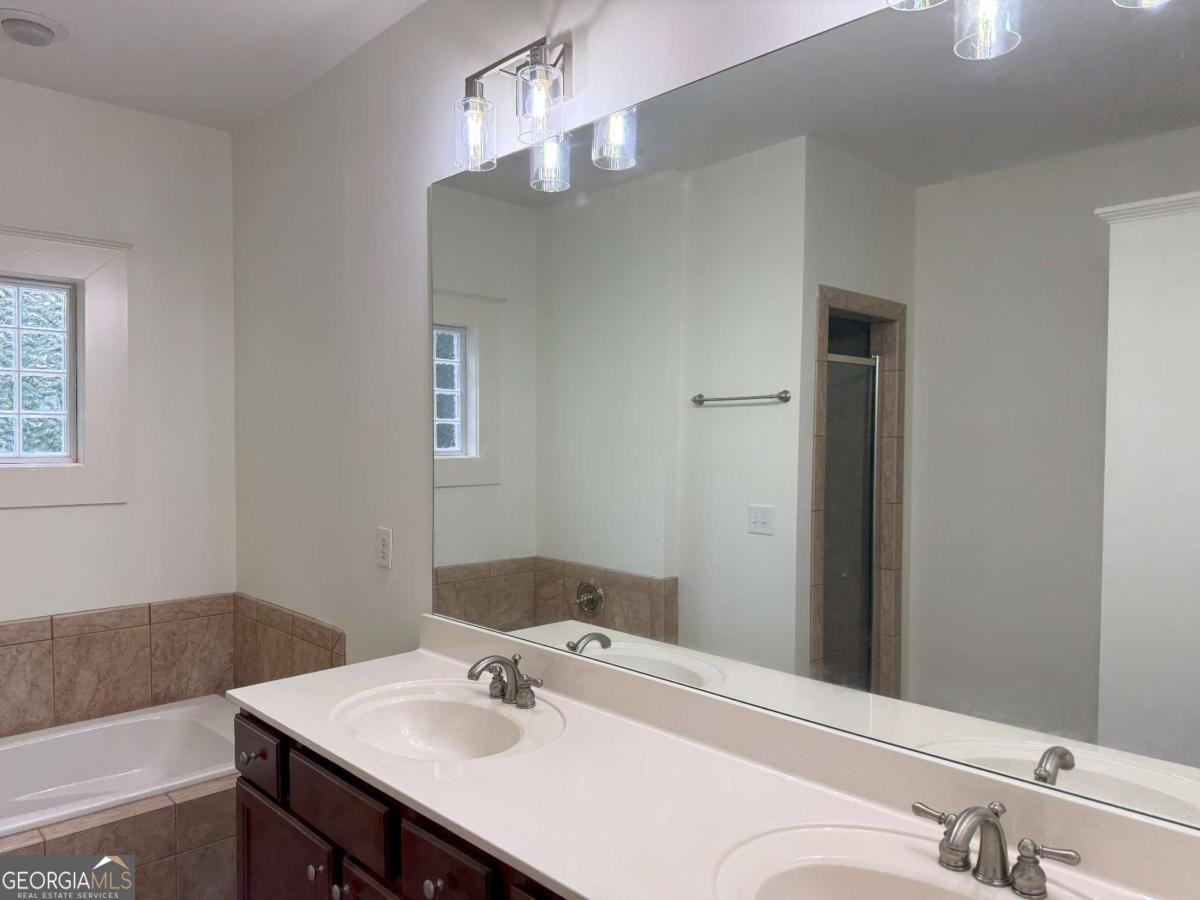 2552 White Oak Drive Decatur - 29