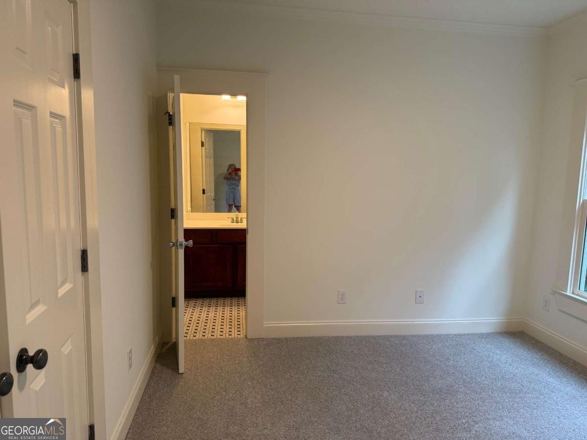 2552 White Oak Drive Decatur - 35