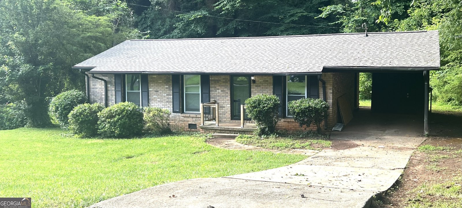 341 Pineland Road Mableton - 1