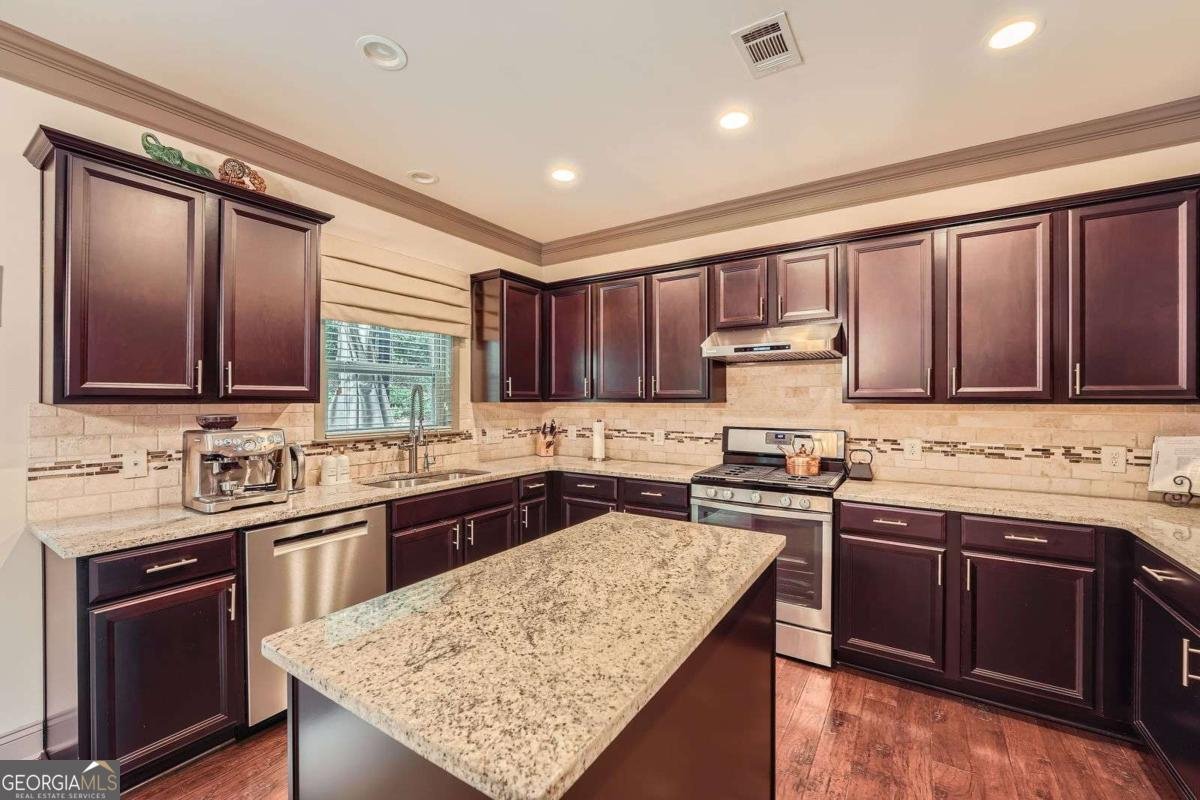 310 Montgomery Avenue Alpharetta - 10
