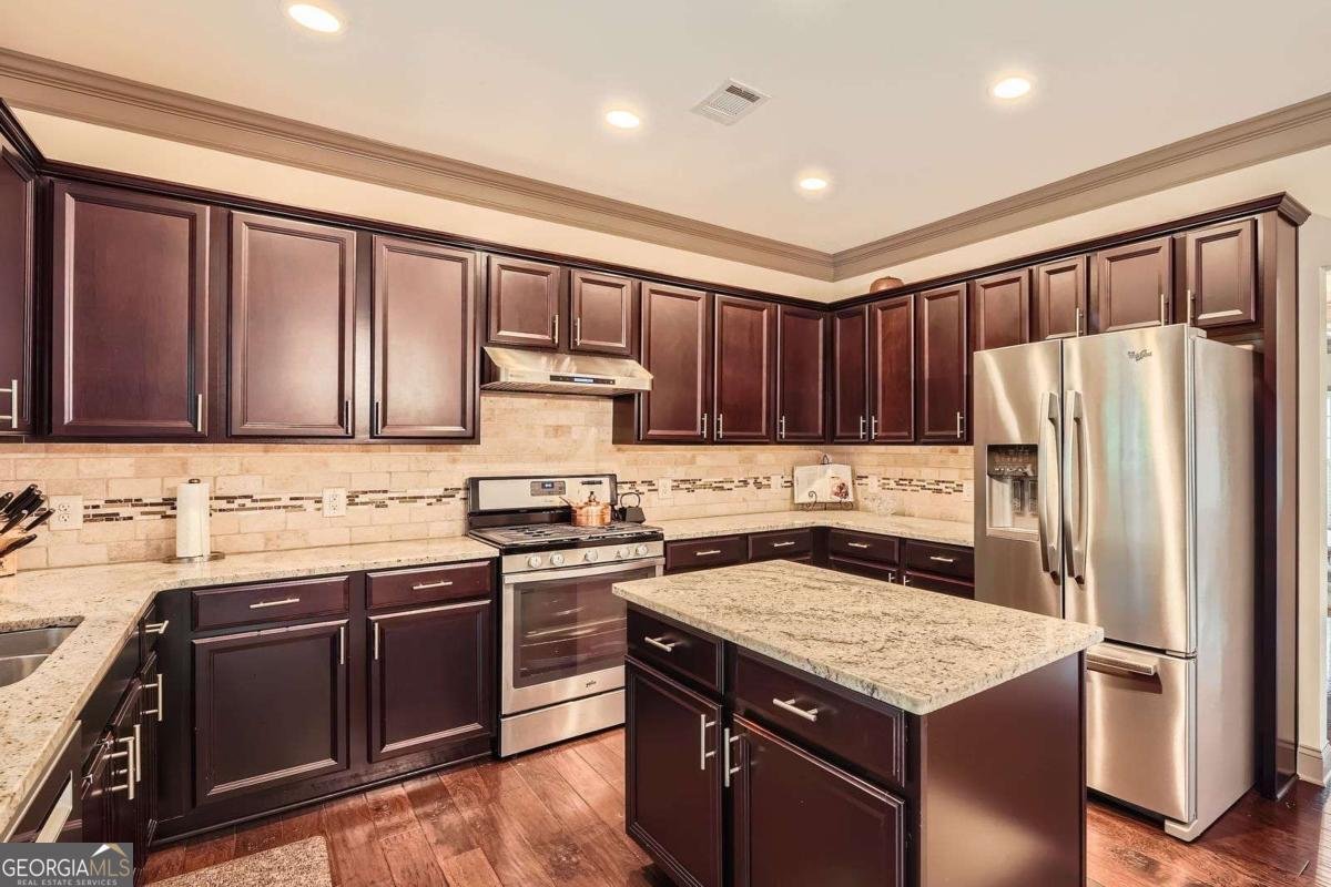 310 Montgomery Avenue Alpharetta - 11