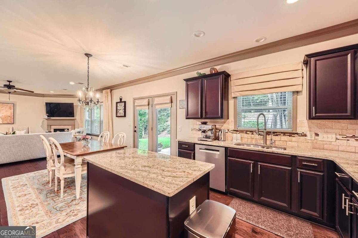 310 Montgomery Avenue Alpharetta - 12