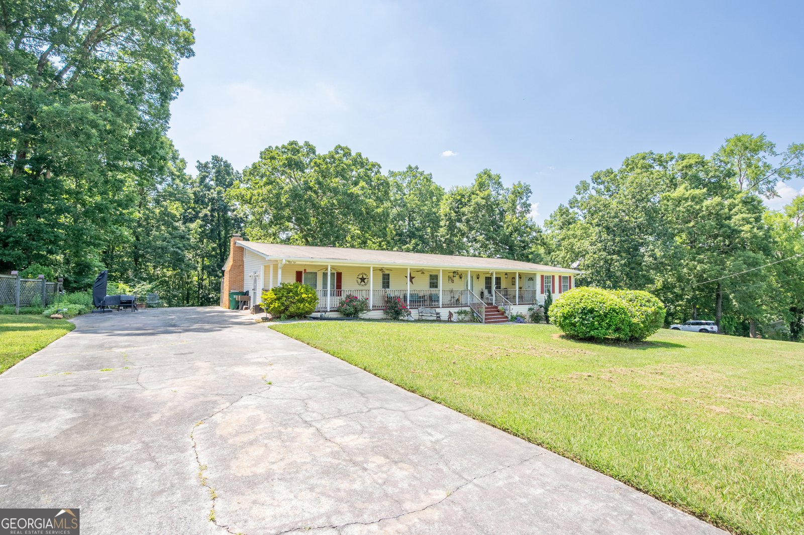 312 Gail Street Adairsville - 1