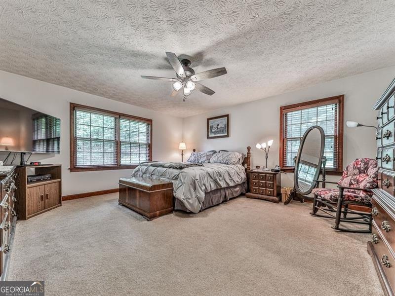 2760 HEMBREE Road Marietta - 19