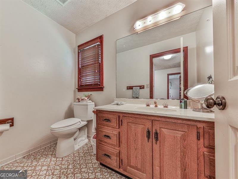 2760 HEMBREE Road Marietta - 25