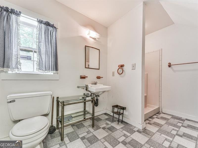 2760 HEMBREE Road Marietta - 34