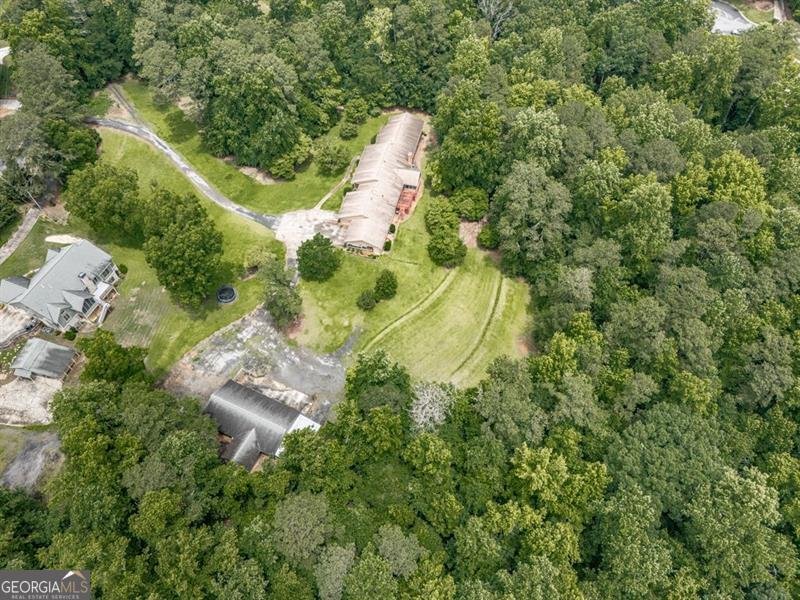 2760 HEMBREE Road Marietta - 63