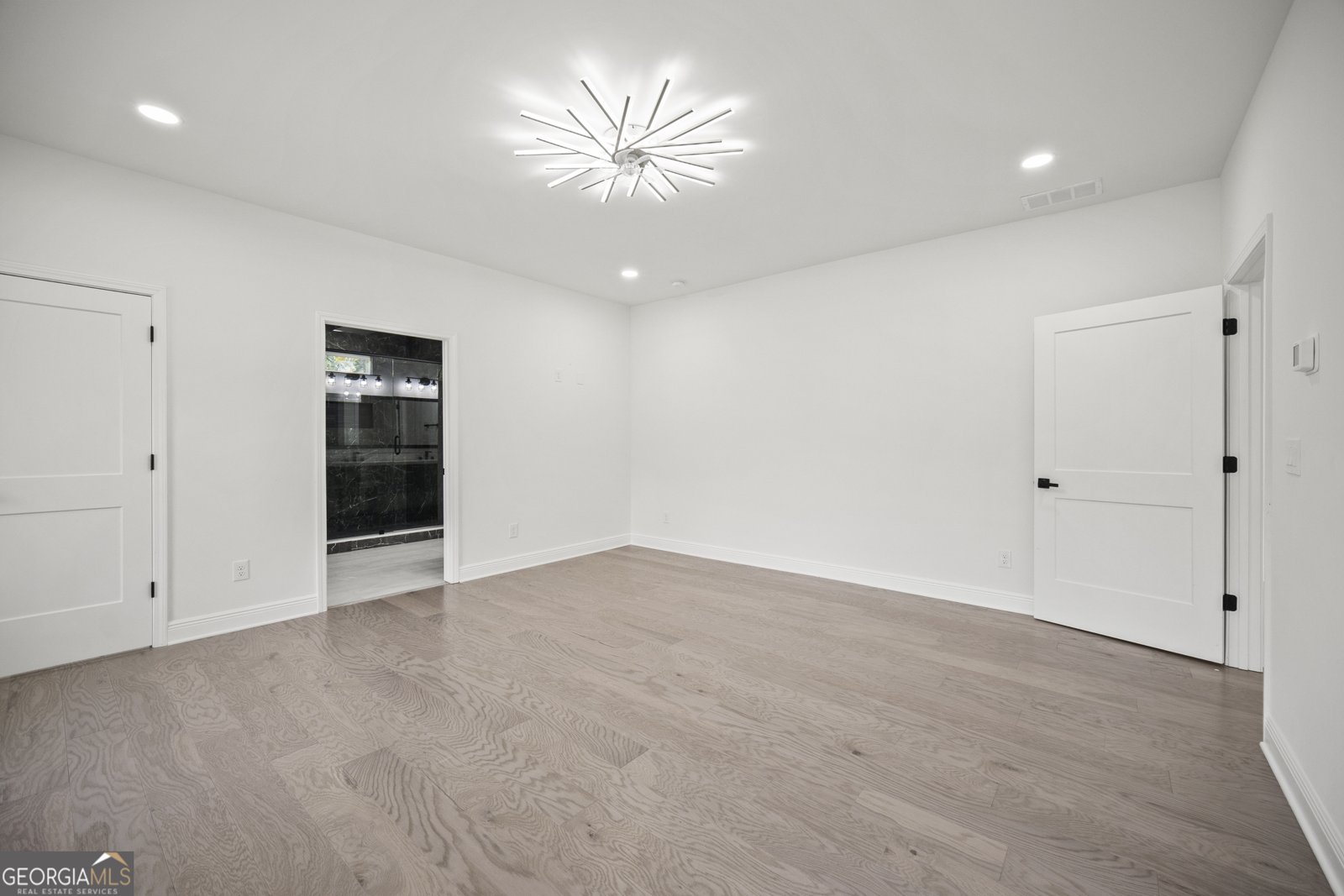 537 Stillwood Drive Gainesville - 22