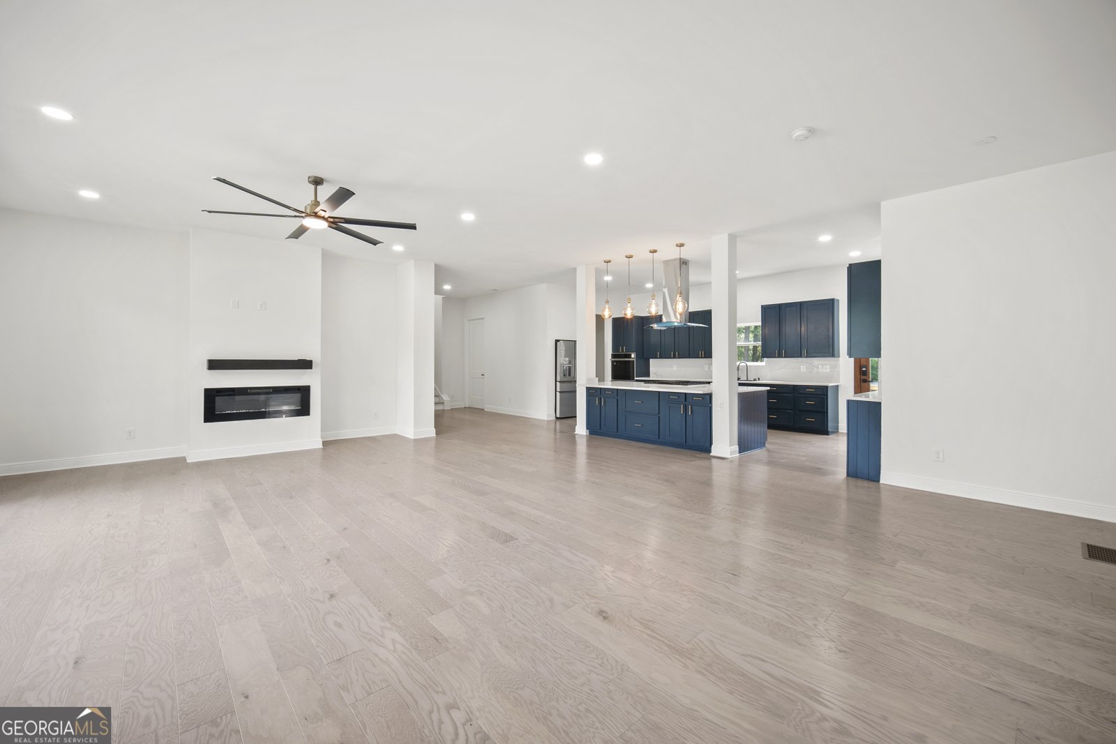 537 Stillwood Drive Gainesville - 24