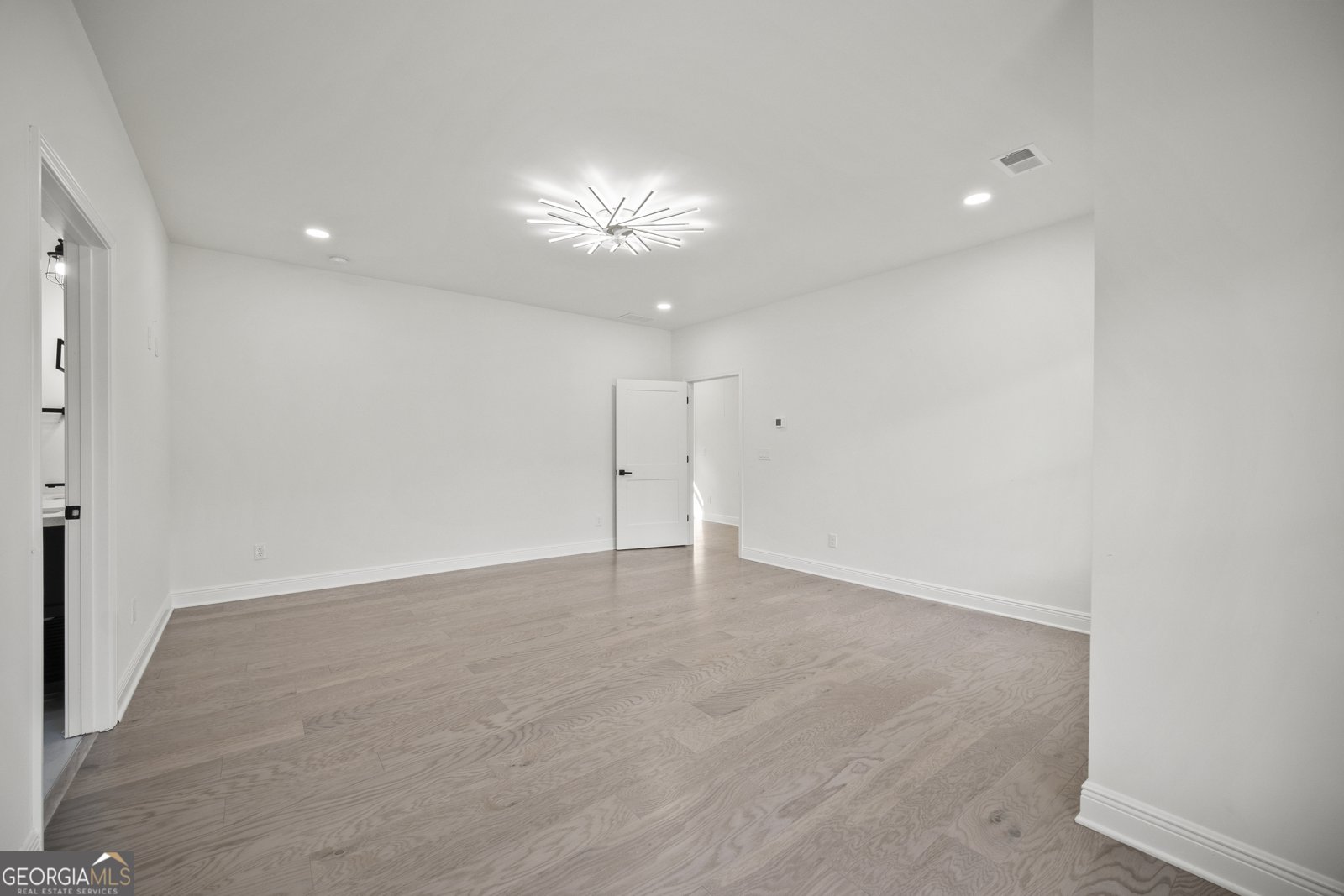 537 Stillwood Drive Gainesville - 28