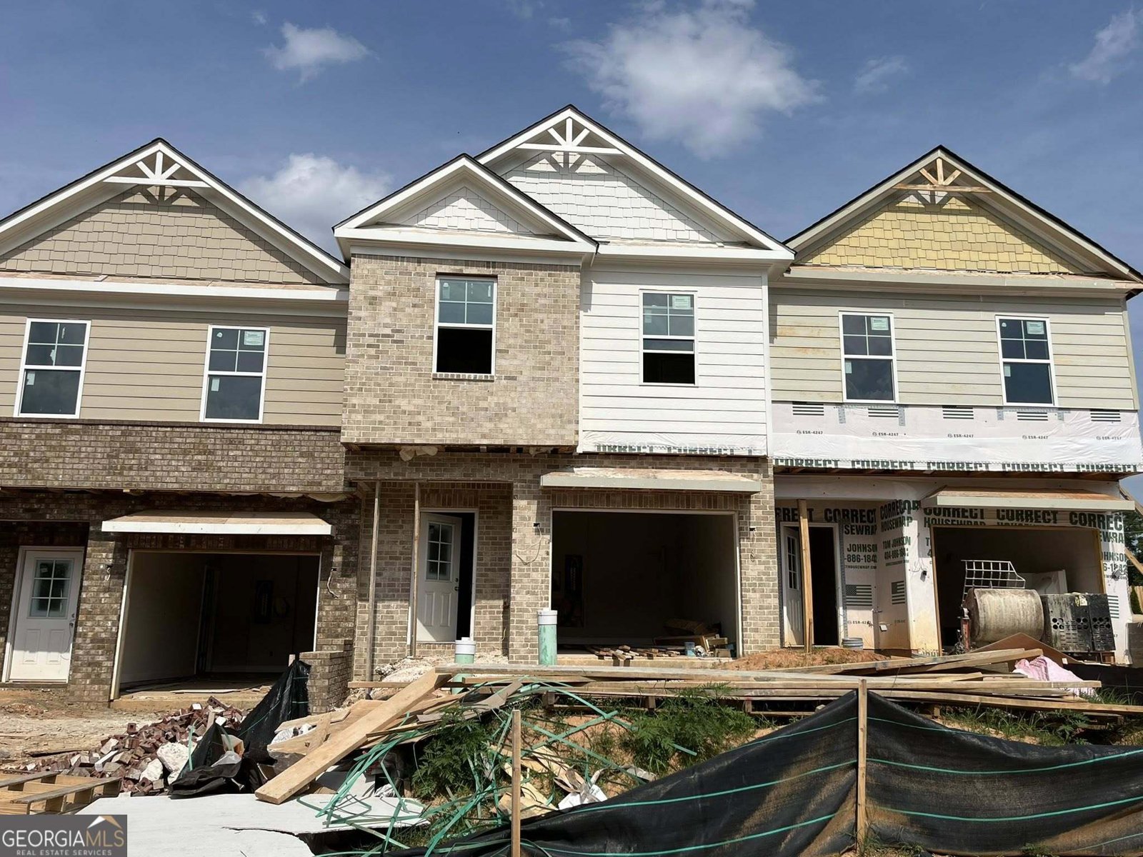 45 Creekside Commons Drive Hoschton - 2