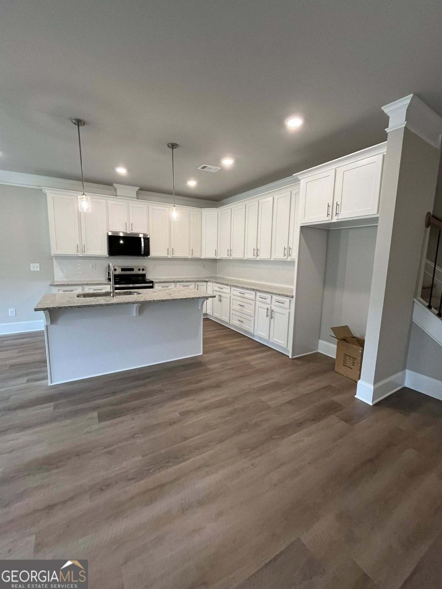45 Creekside Commons Drive Hoschton - 8