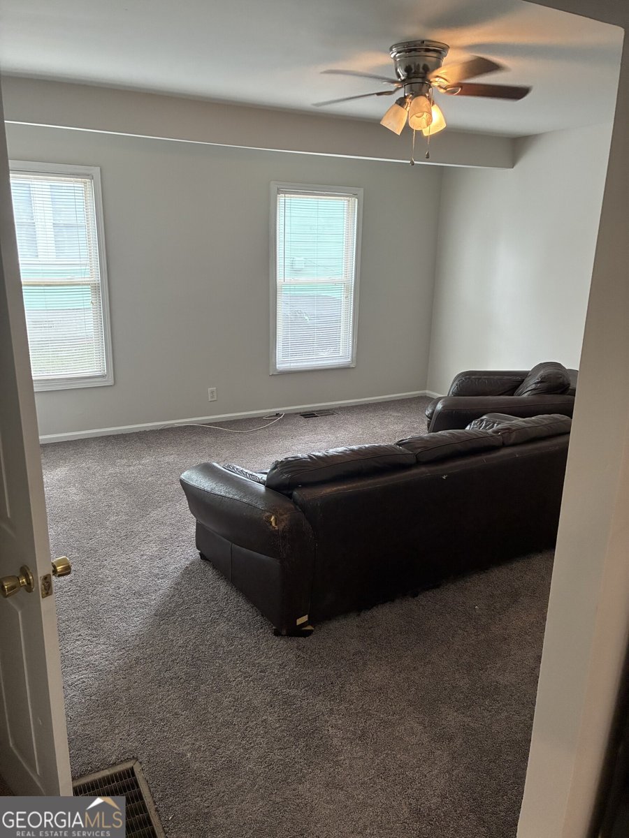 2268 Newnan Street East Point - 19
