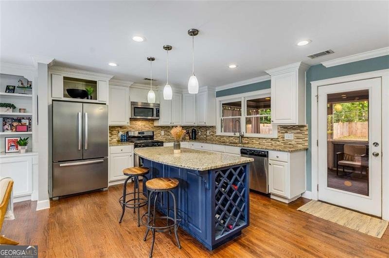 764 Stokeswood Avenue Atlanta - 13