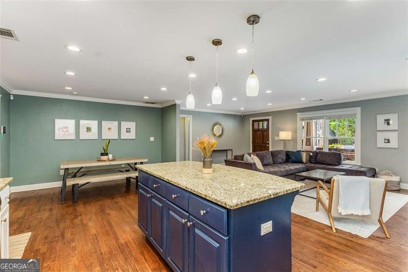 764 Stokeswood Avenue Atlanta - 17