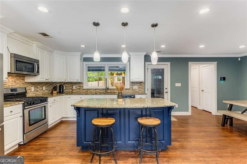 764 Stokeswood Avenue Atlanta - 19