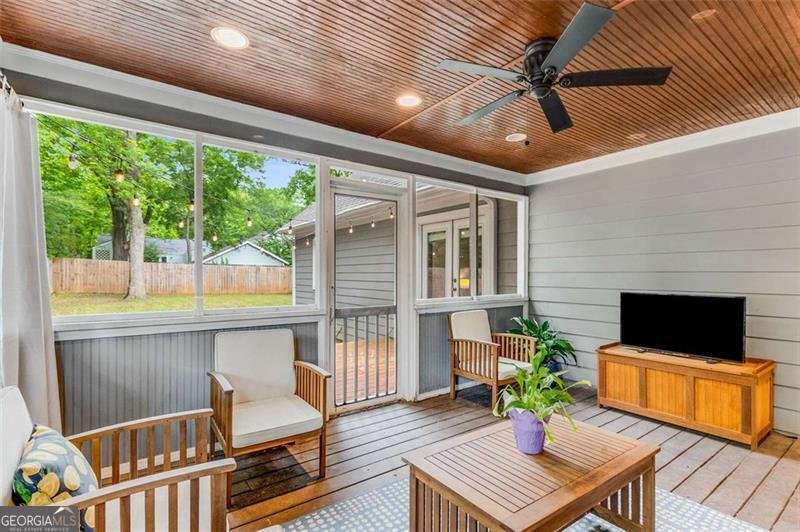 764 Stokeswood Avenue Atlanta - 35