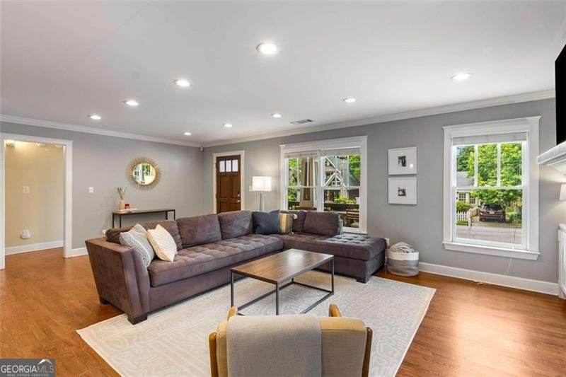 764 Stokeswood Avenue Atlanta - 9