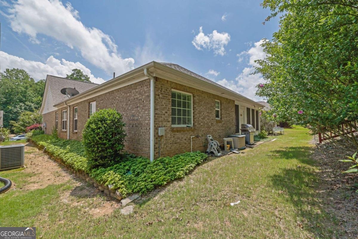 5565 Ashmoore Court Flowery Branch - 32