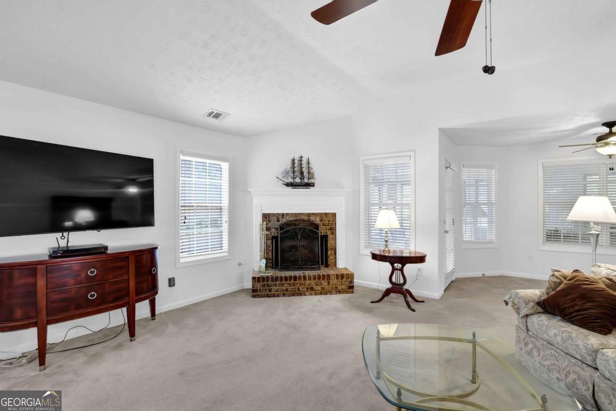 5565 Ashmoore Court Flowery Branch - 9