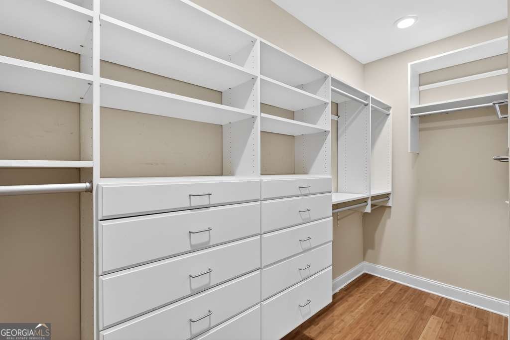 3541 Roswell Road Atlanta - 17