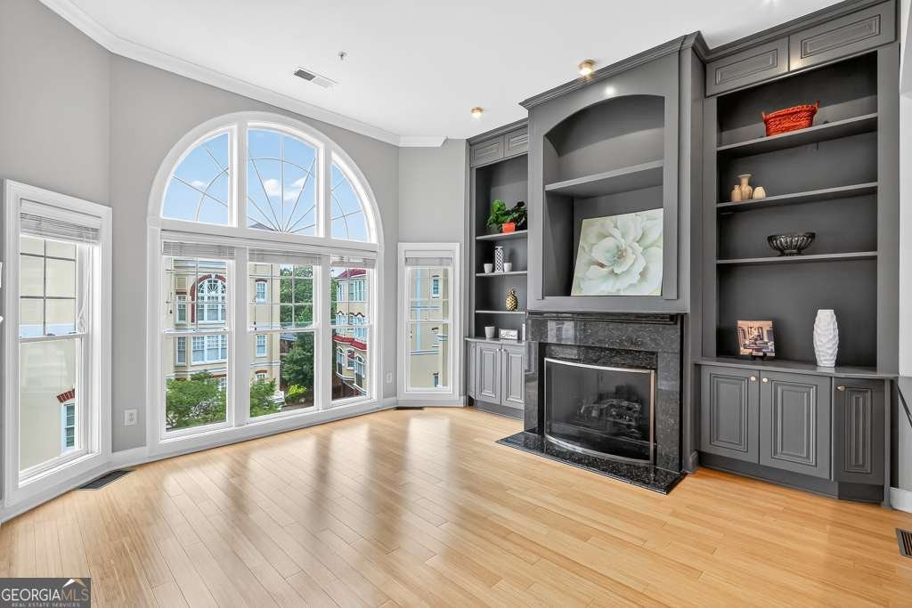 3541 Roswell Road Atlanta - 29