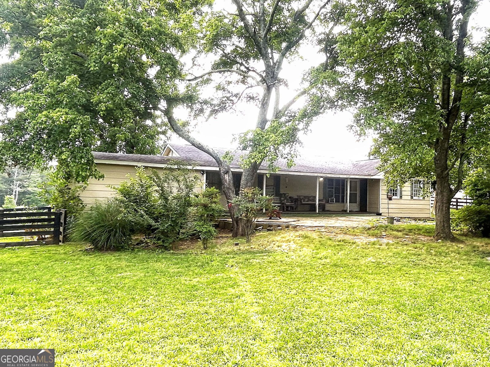 16685 Hopewell Road Milton - 1